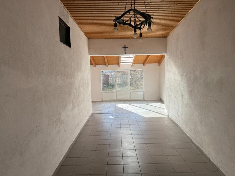 Einfahrt /Wintergarten