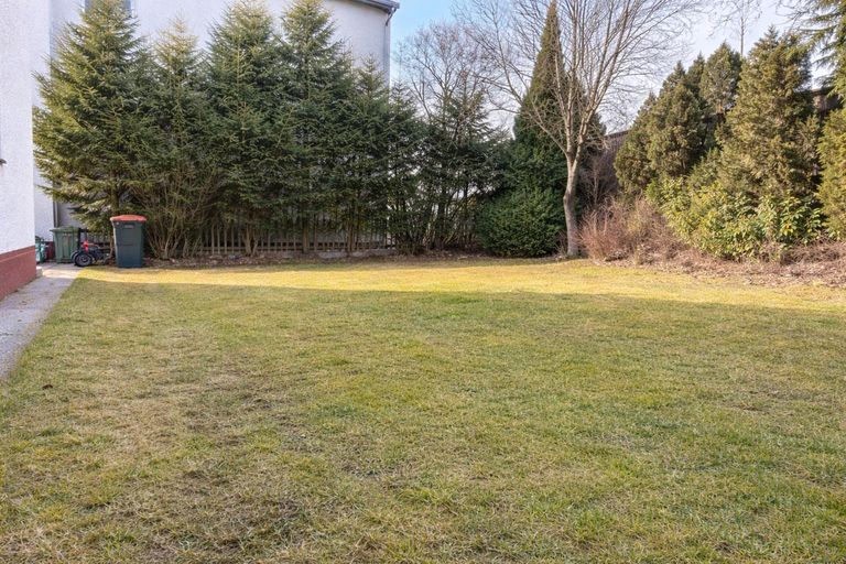 3_Garten_KI bearbeitet