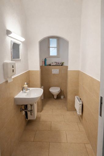 WC im Stiegenhaus