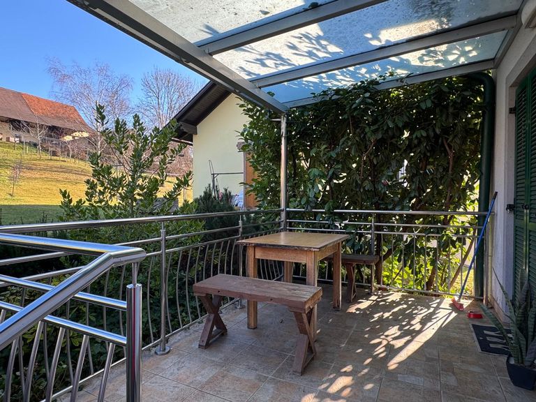 Sitzplatz vor Küche