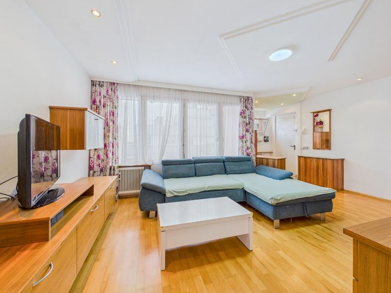 Wohnzimmer 3