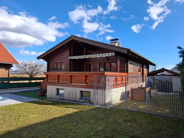 Gartenansicht seitlich