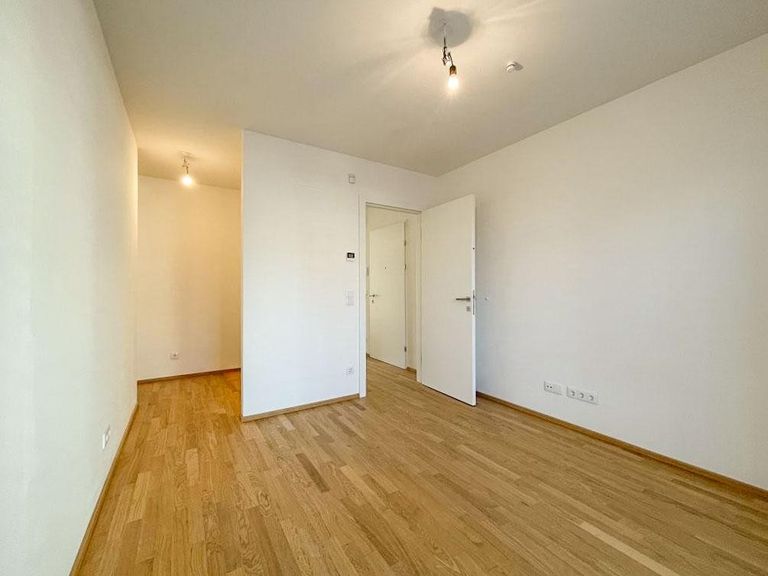 Schlafzimmer-mit-Schrankraum-Perspektive