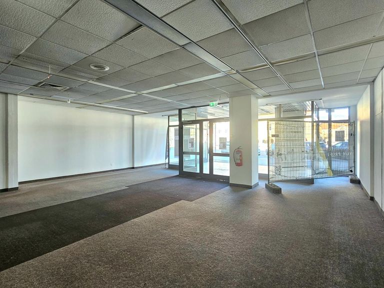 verglaster Eingangsbereich