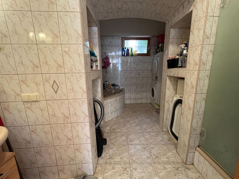 Wohnung 2 - Badezimmer