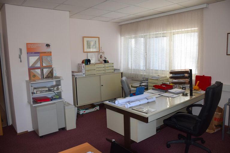 Büro Erdgeschoss