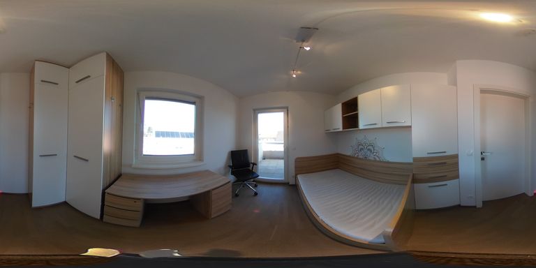 360°