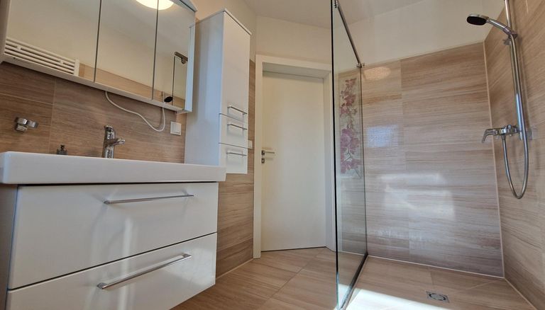 Badezimmer Erdgeschoss