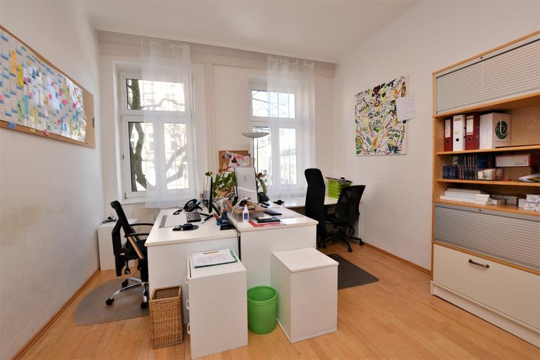 Büro (3)
