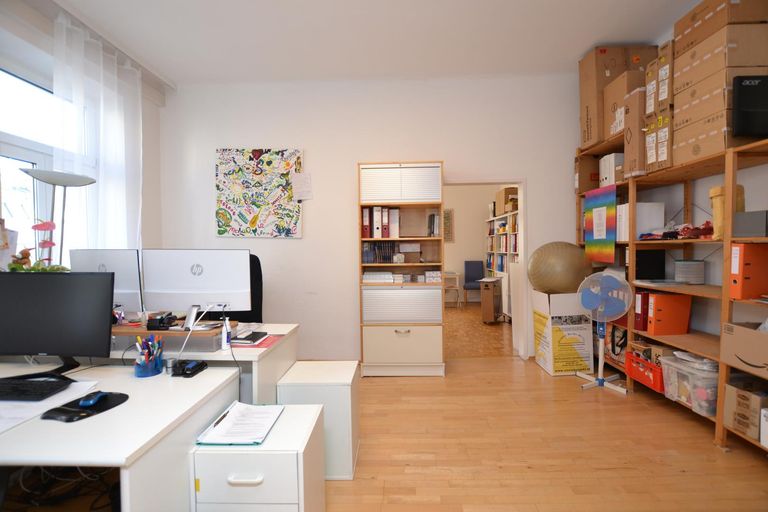 Büro (5)