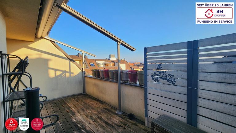 große Terrasse oben