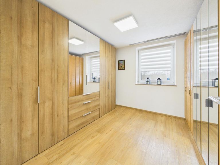 OG Ankleidezimmer