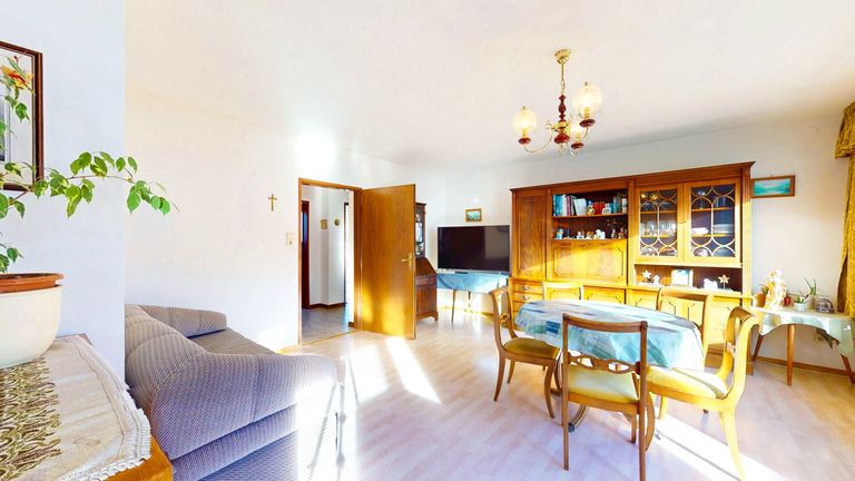 Wohnzimmer (OG)