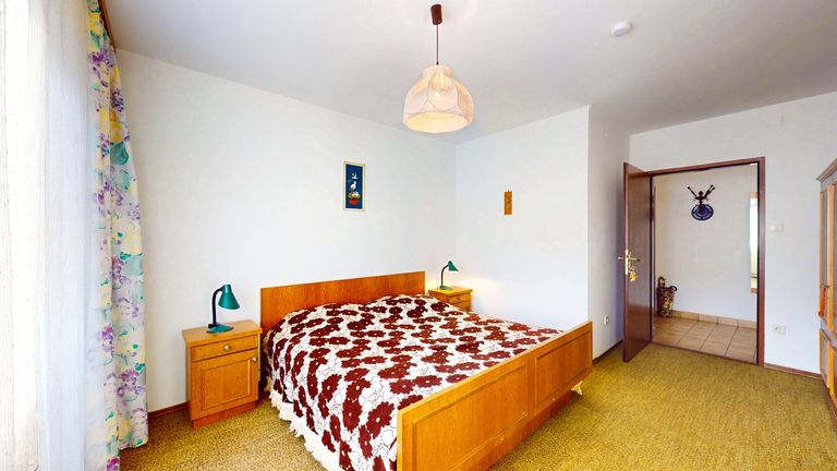 Schlafzimmer 2