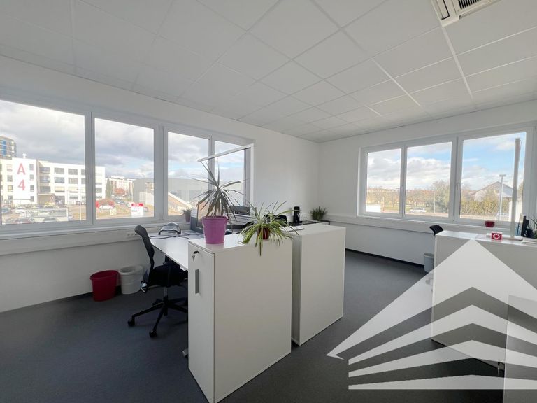 Beispielbüroraum groß