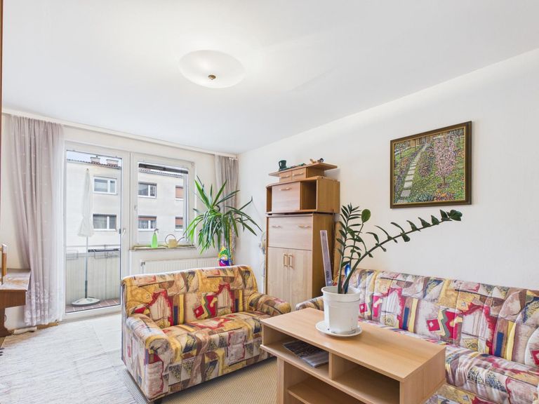 Wohnzimmer Ansicht 1