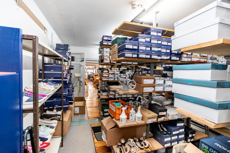 Geschäftslokal Lager oder Büro