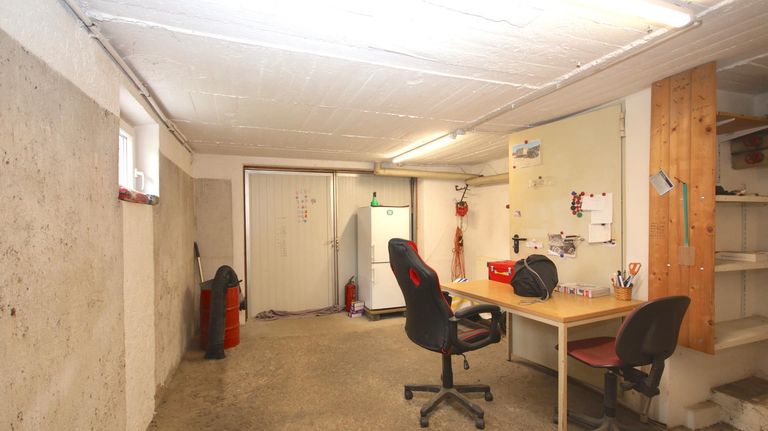 Garage und Werkstatt