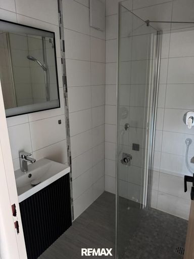 Bad mit Dusche