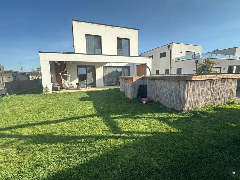 Einfamilienhaus Seiersberg modern neuwertig immore