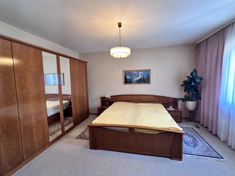 07 EG Zimmer 1