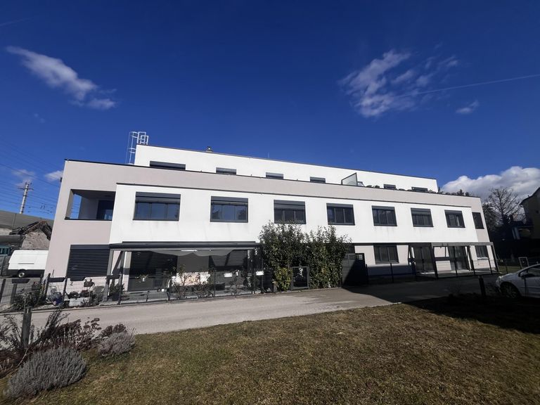 14 Haus_Seitenansicht