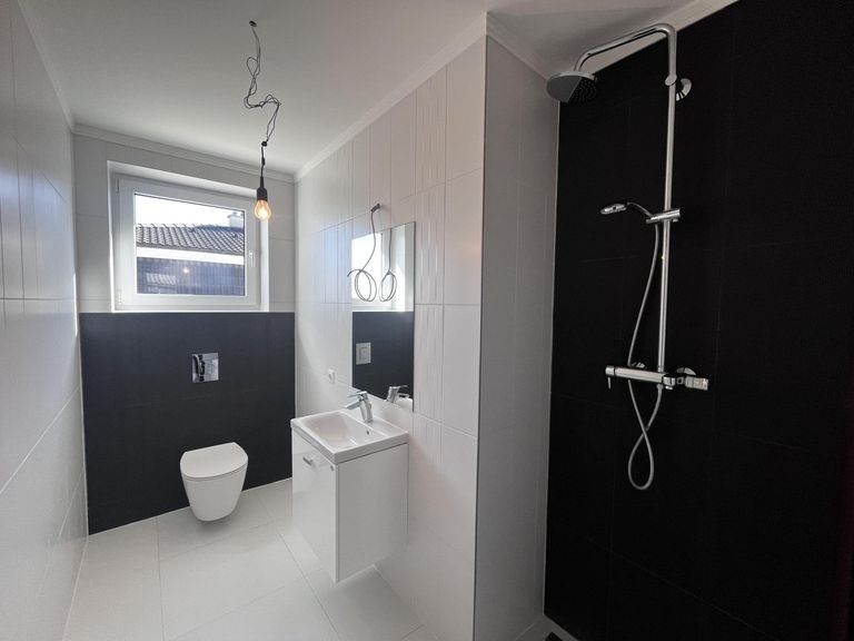 19 OG_Bad2_Toilette