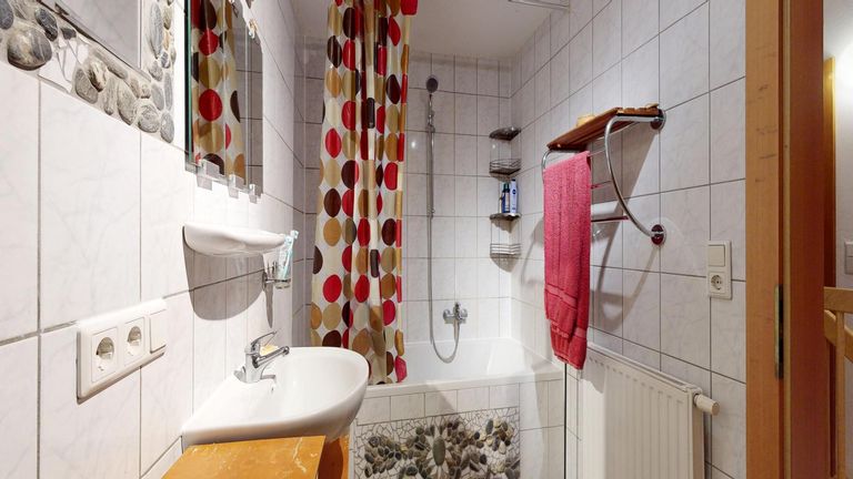 Arzl-Reihenhaus-Erdgeschoss