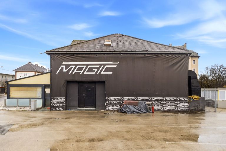 Außenansicht Gebäude