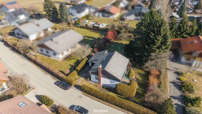 Drohnenansicht Grundstück