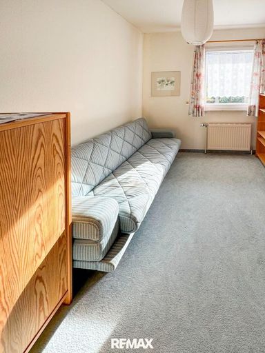 Büro/Kinderzimmer EG