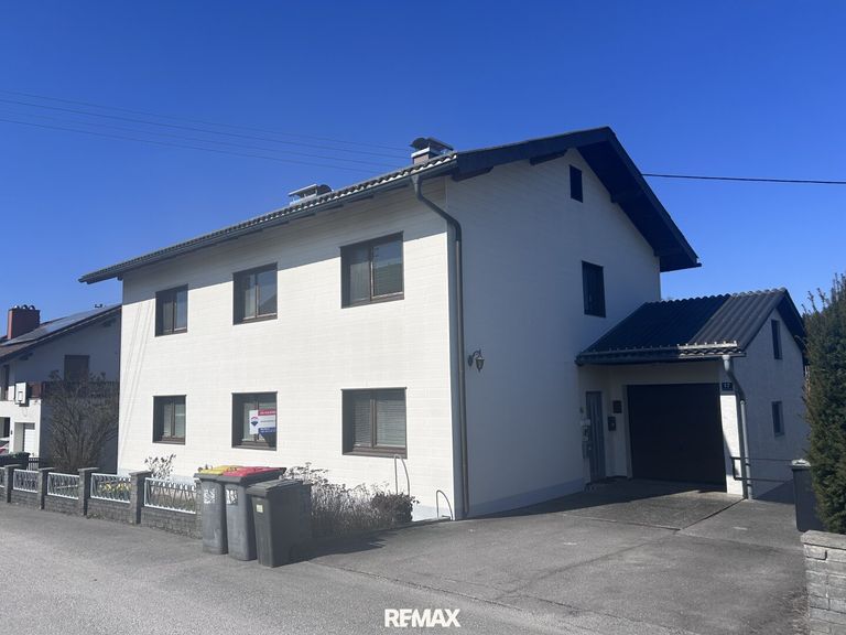 Hausansicht - Straßenansicht