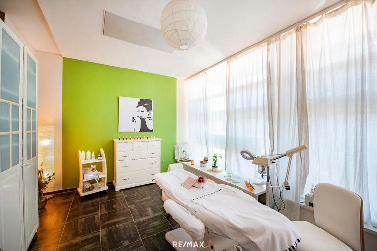 Behandlungsraum/Büro