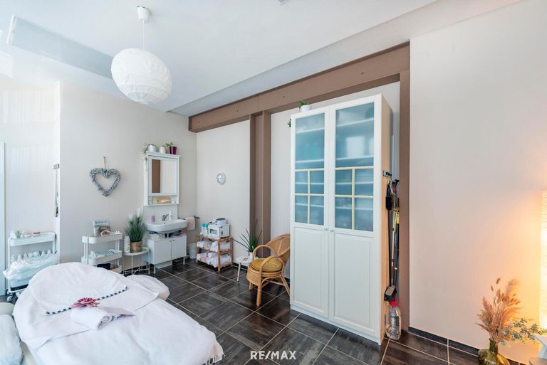 Behandlungsraum/Büro