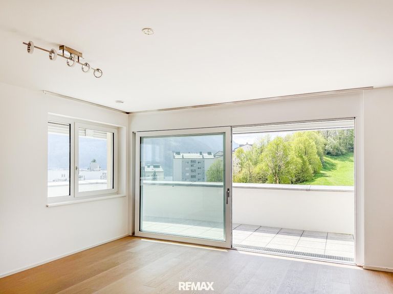 Wohnbereich mit Terrassenausgang