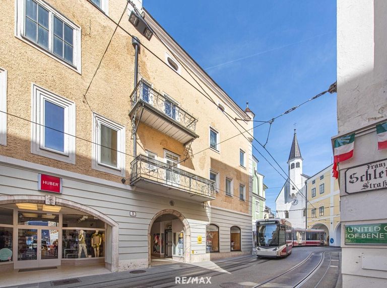 Fassade straßenseitig