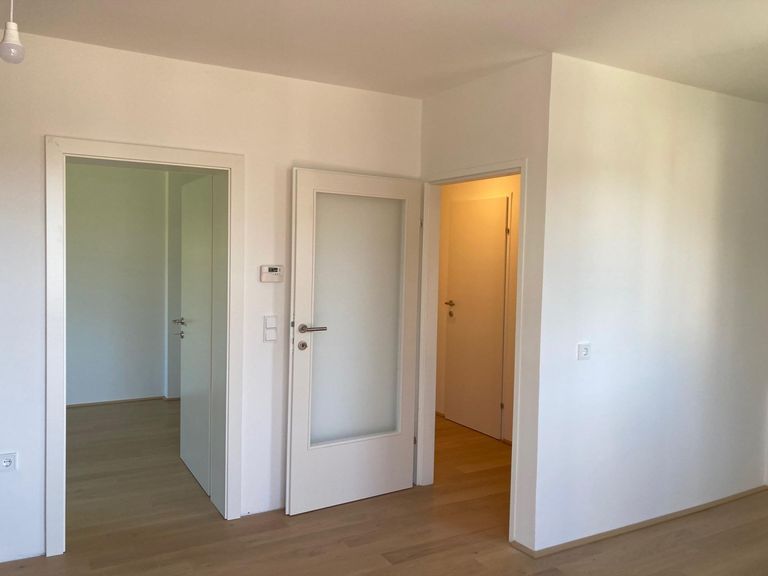 Wohnzimmer zu Vorzimmer