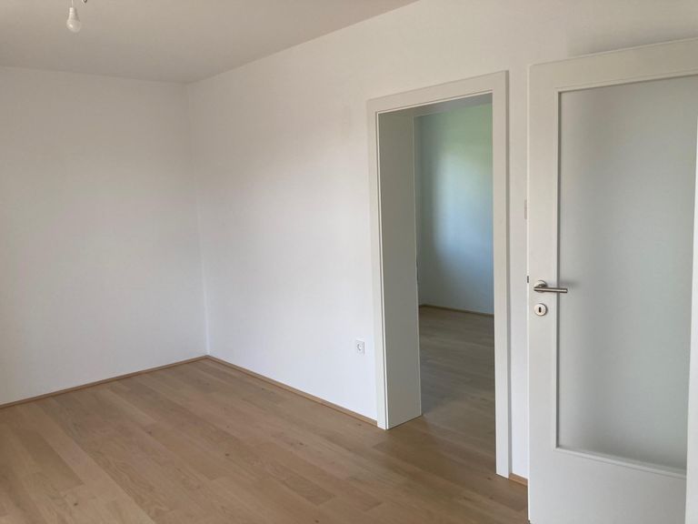 Wohnzimmer zu Schlafzimmer