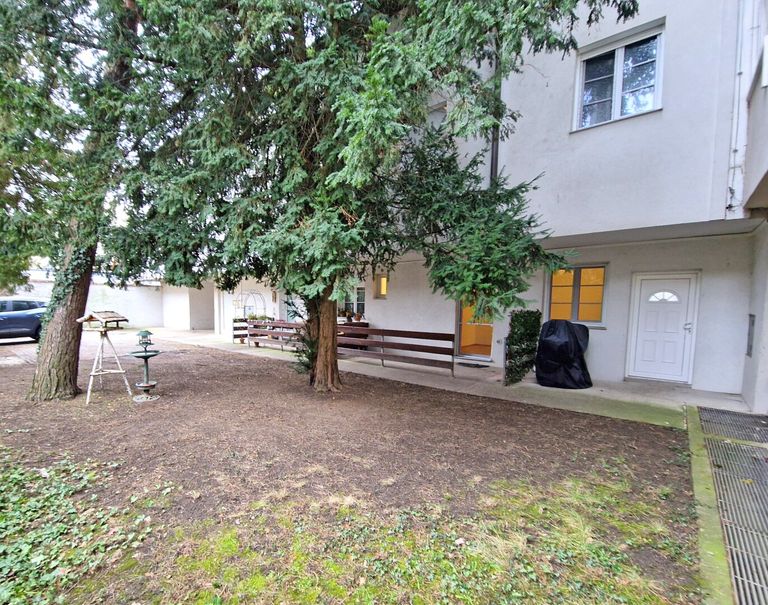 Terrasse im Hinterhof