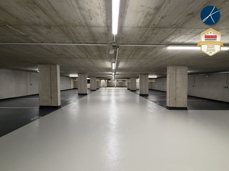 Großzügige Tiefgarage