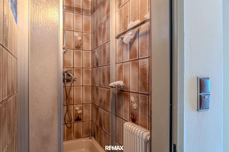 Dusche OG