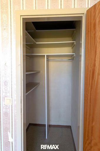 begehbarer Kleiderschrank