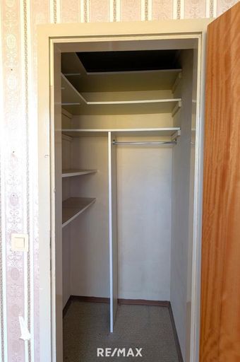 begehbarer Kleiderschrank