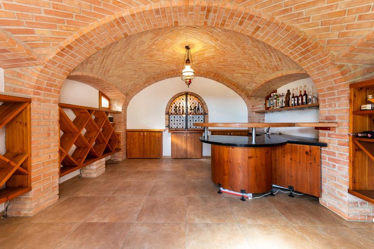 Weinkeller im Winzerhaus