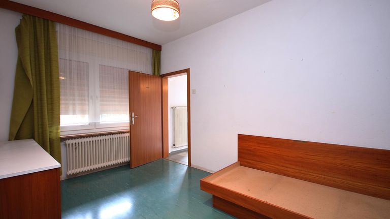 Zimmer 1 OG