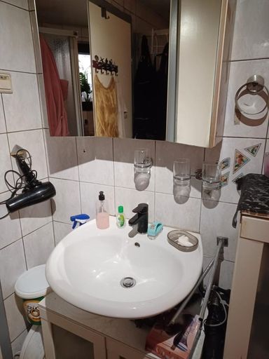 Badezimmer 1