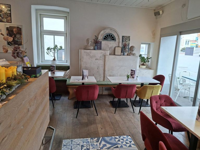 Sitzplatz mi Kachelofen