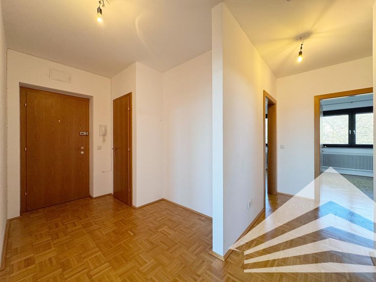 Vorzimmer | Garderobe