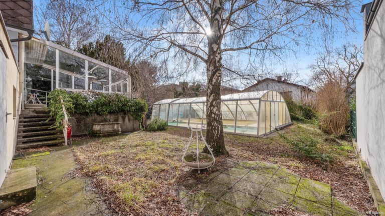 Garten_Terrasse_Poolansicht