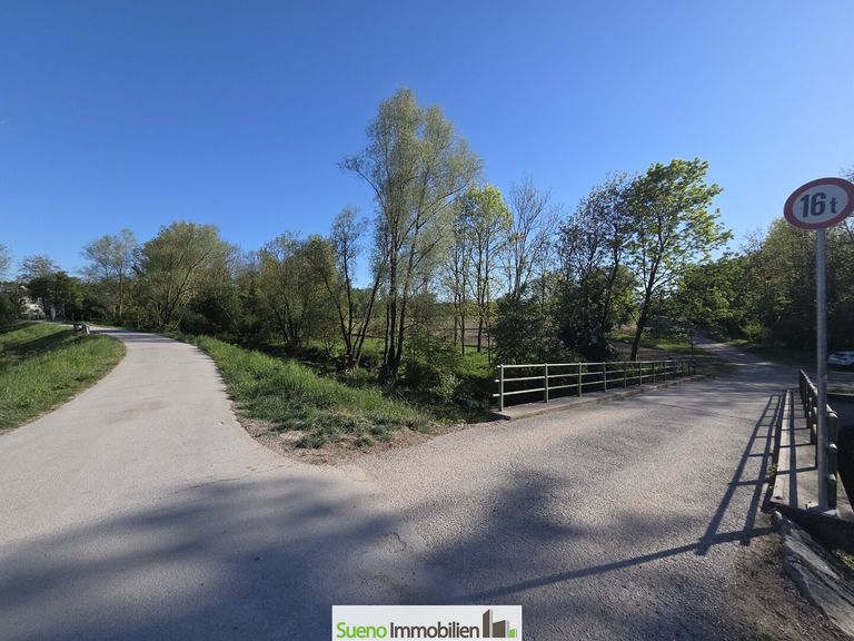 Spazierwege hinter dem Haus